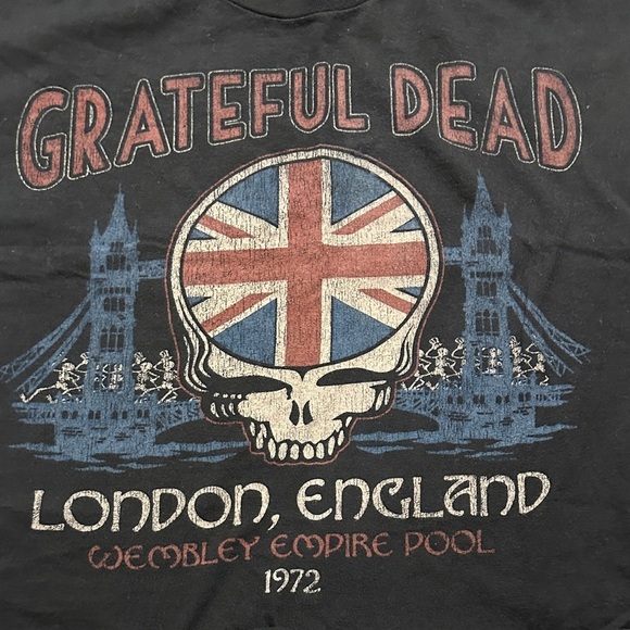 Grateful Dead London England cropped modified Black Graphic T shirt size medium - Picture 2 of 5
